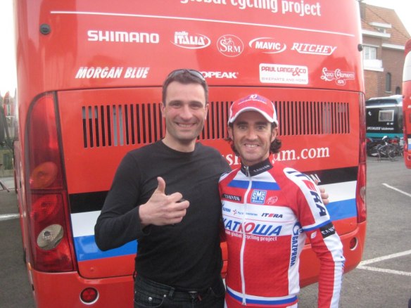 562362_591284927557345_238400596_n